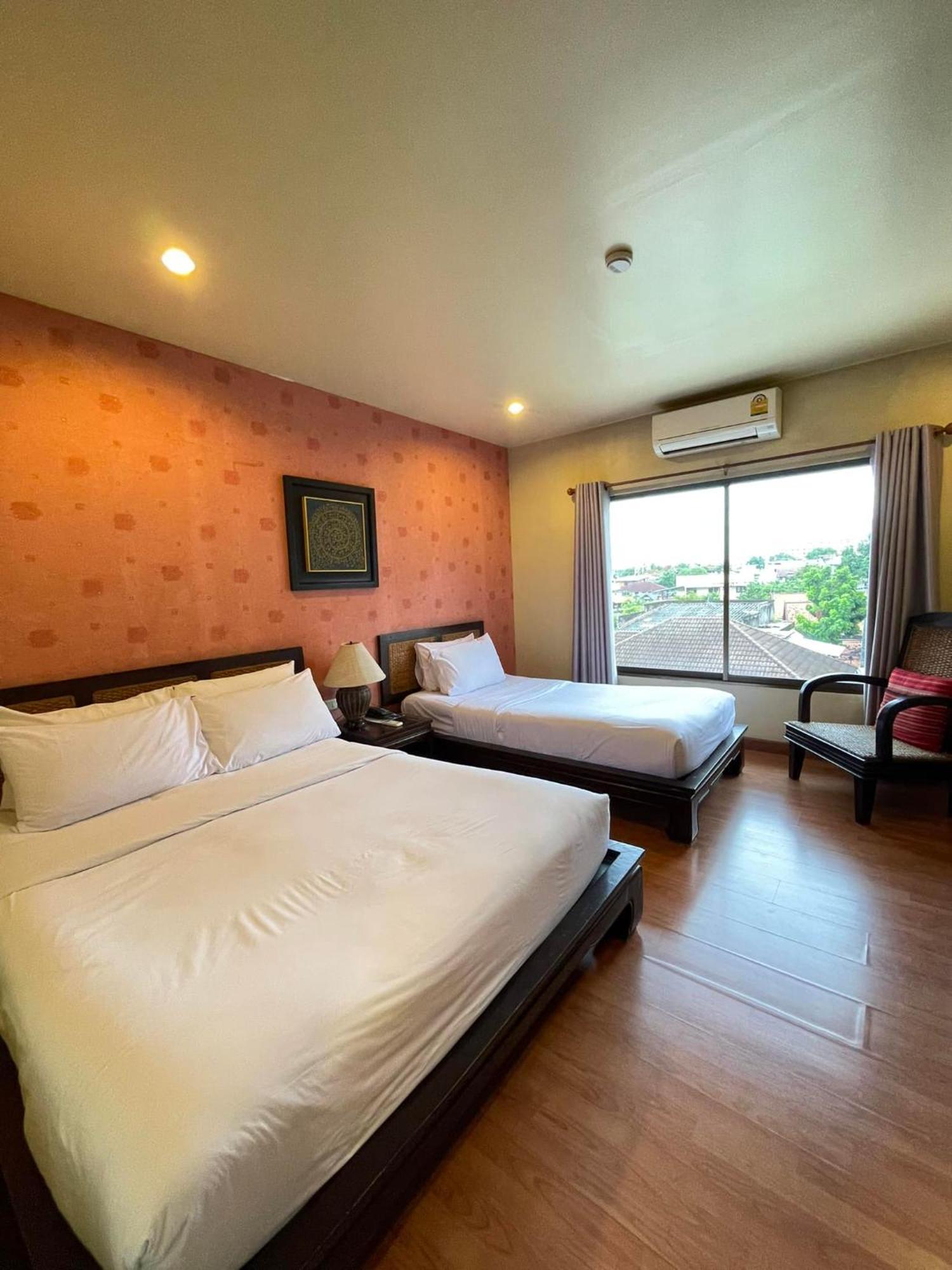 Chiang Mai Thai House,Thapae Екстер'єр фото