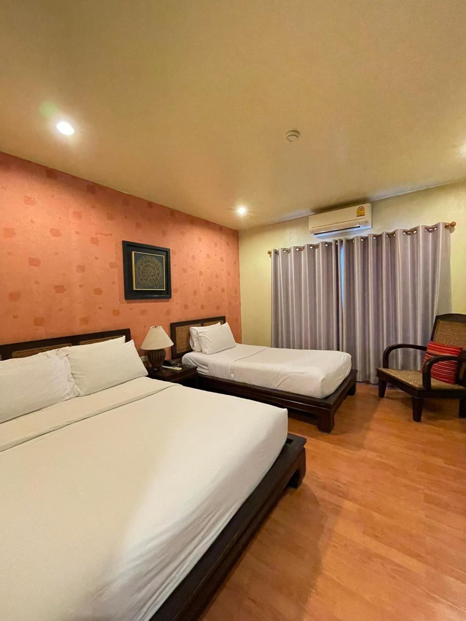 Chiang Mai Thai House,Thapae Екстер'єр фото